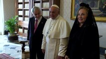 Papa expulsa outros dois bispos chilenos por abusos sexuais