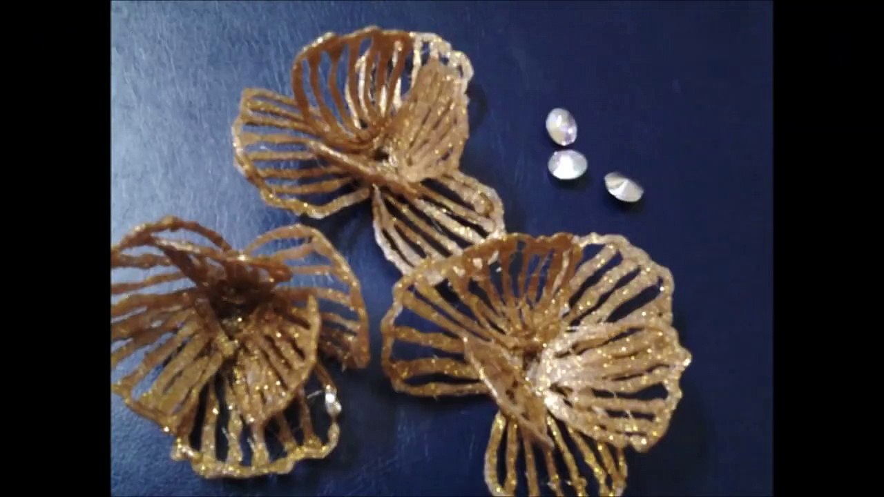 Hot Glue Art – Flower Vase with FlowersCredit: shashii suvarnaYoutube: