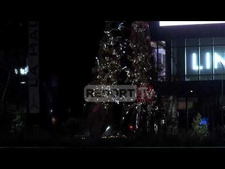 Report Tv-Skulptori shqiptar me famë botërore  ‘transformon’ Zogun e Zi