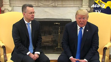 Trump recibe a pastor liberado y agradece a Turquía