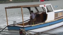 Eyüpsultan'da Tekne Yanarak Kullanılamaz Hale Geldi