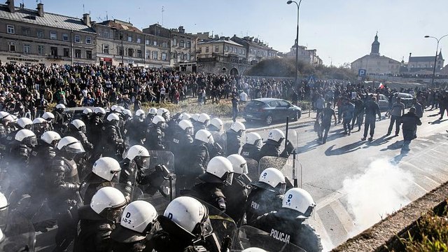 Marcha pela igualdade gera protestos em Lublin