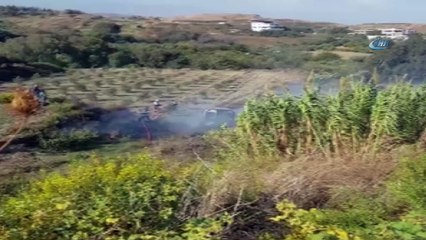 Minibüs alev aldı, panikleyen sürücü tarlaya daldı