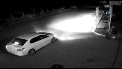 Kırık Stop Lambasıyla Önce Kameraya Sonra Polise Yakalandılar