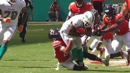 Frank Gore sheds off defenders for an 18-yard catch and run