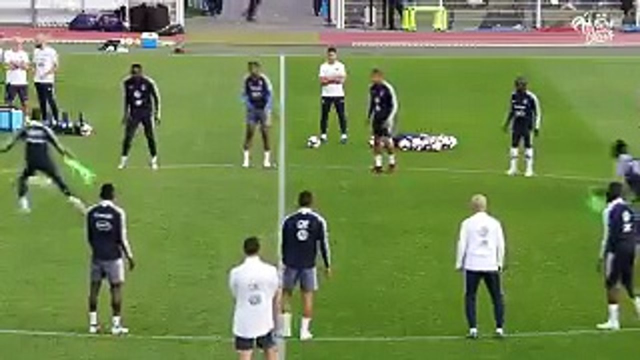 Mbappé enrhume Dembélé lors d'un toro