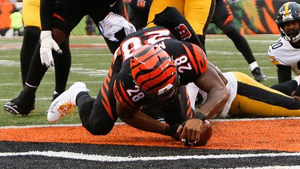 Joe Mixon slices into end zone to give Bengals late lead