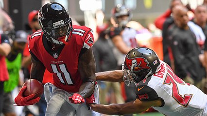 Ryan stays calm, finds Julio down the sideline for 32-yard gain