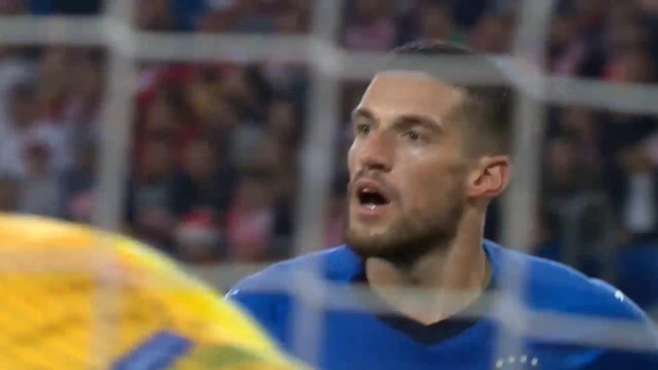 8928782378327872837832