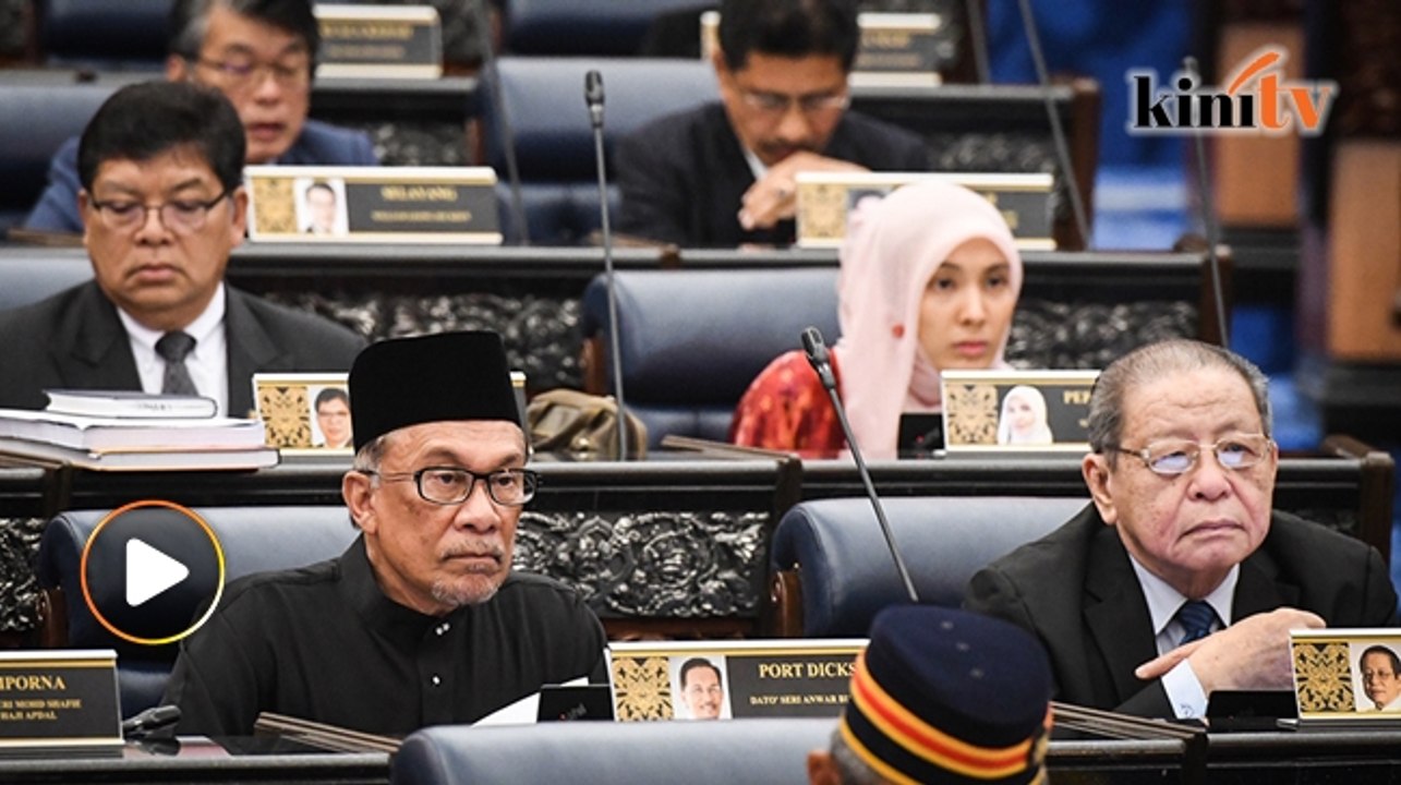 Anwar angkat sumpah sebagai MP Port Dickson