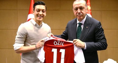 Almanya Milli Takımı, Mesut Özil'in Doğum Gününü Kutladı