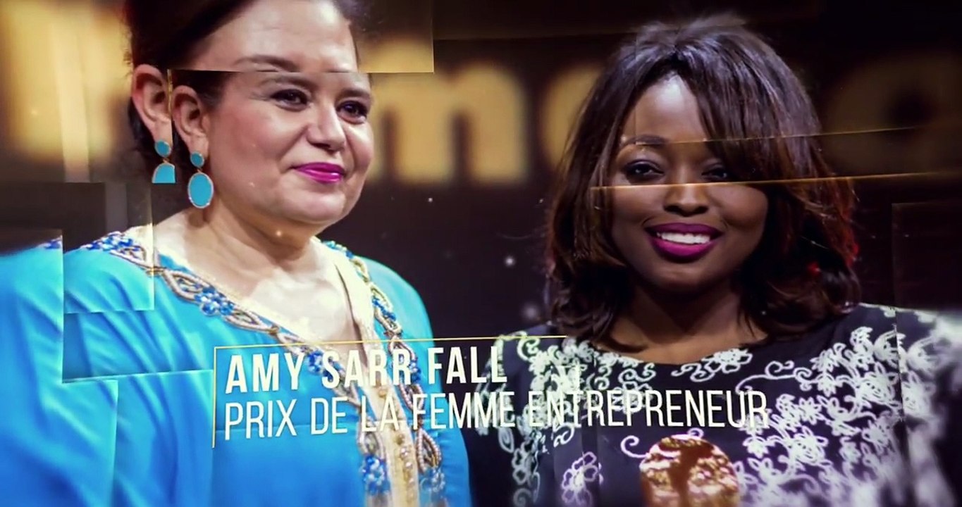 Un des moments qui m'auront le plus marqué en 2017 fut la remise du " Trophée Royal Air Maroc Femme Entrepreneure de l'Année » à Paris, au Pavillon Vendôme, par