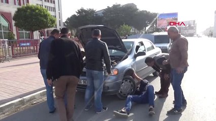 Van Motora Sıkışan Yavru Kediler Kurtarıldı