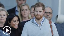 El principe Harry y Meghan Markle llegan a Australia y causan expectación