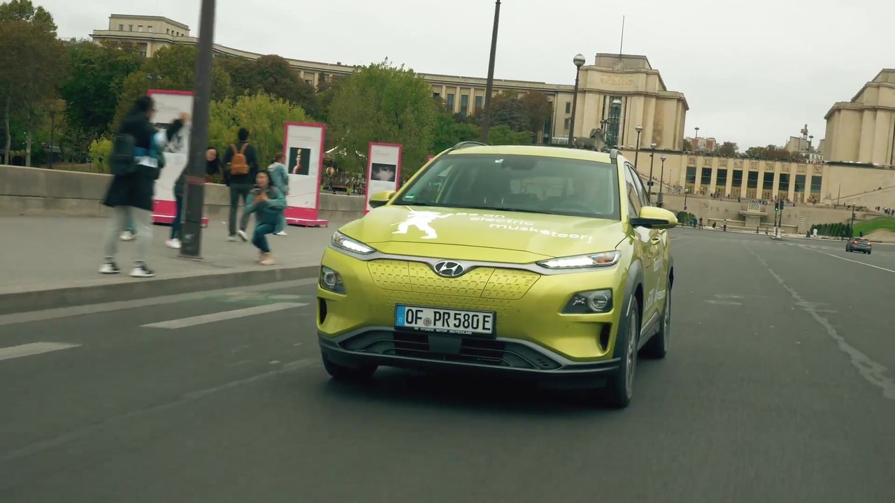 Hyundai Kona Elektro bestätigt Werksangabe bei Alltagstest nach Paris Trailer