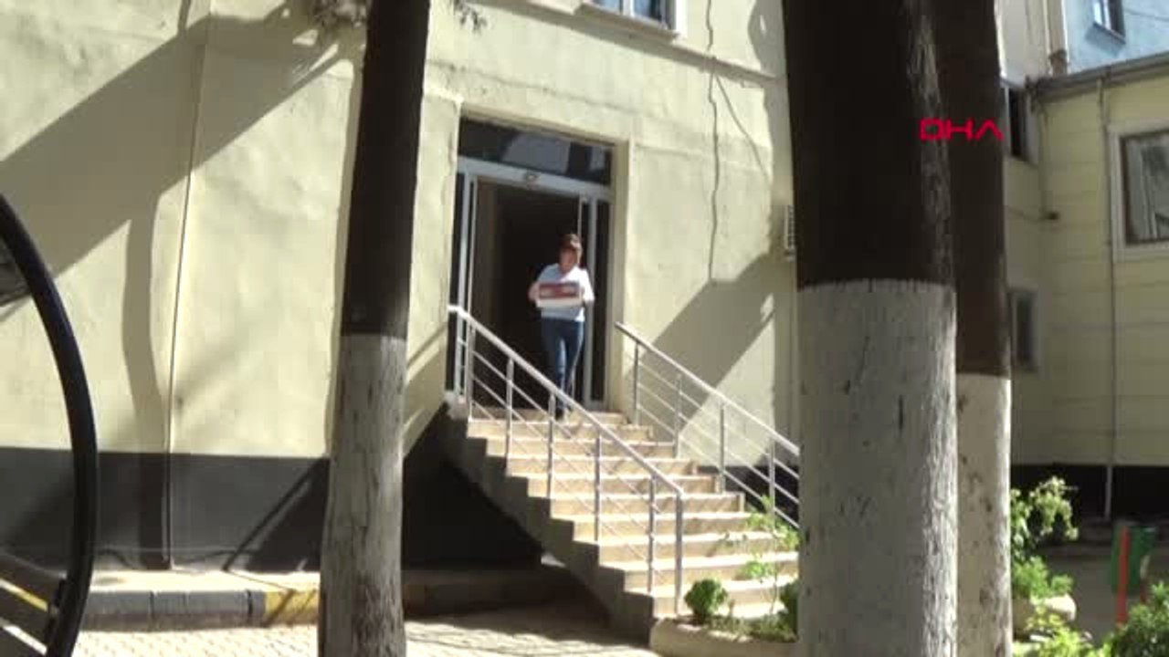 Gaziantep Kontrol Noktasında Durdurulan Otomobilin Ön Panelinden Yavru Baykuş Çıktı