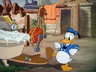 Donald Duck E016 - Donald's Dog Laundry 1940