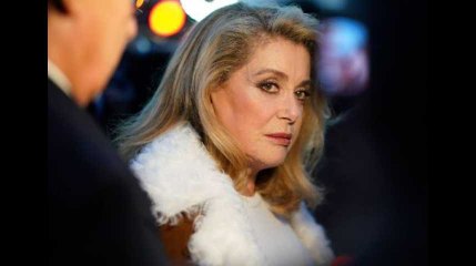 Catherine Deneuve en deuil