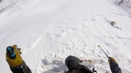Un skieur échappe à une avalanche