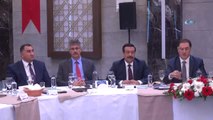 Kamu Başdenetçisi Malkoç, Kanaat Önderleri ile Bir Araya Geldi