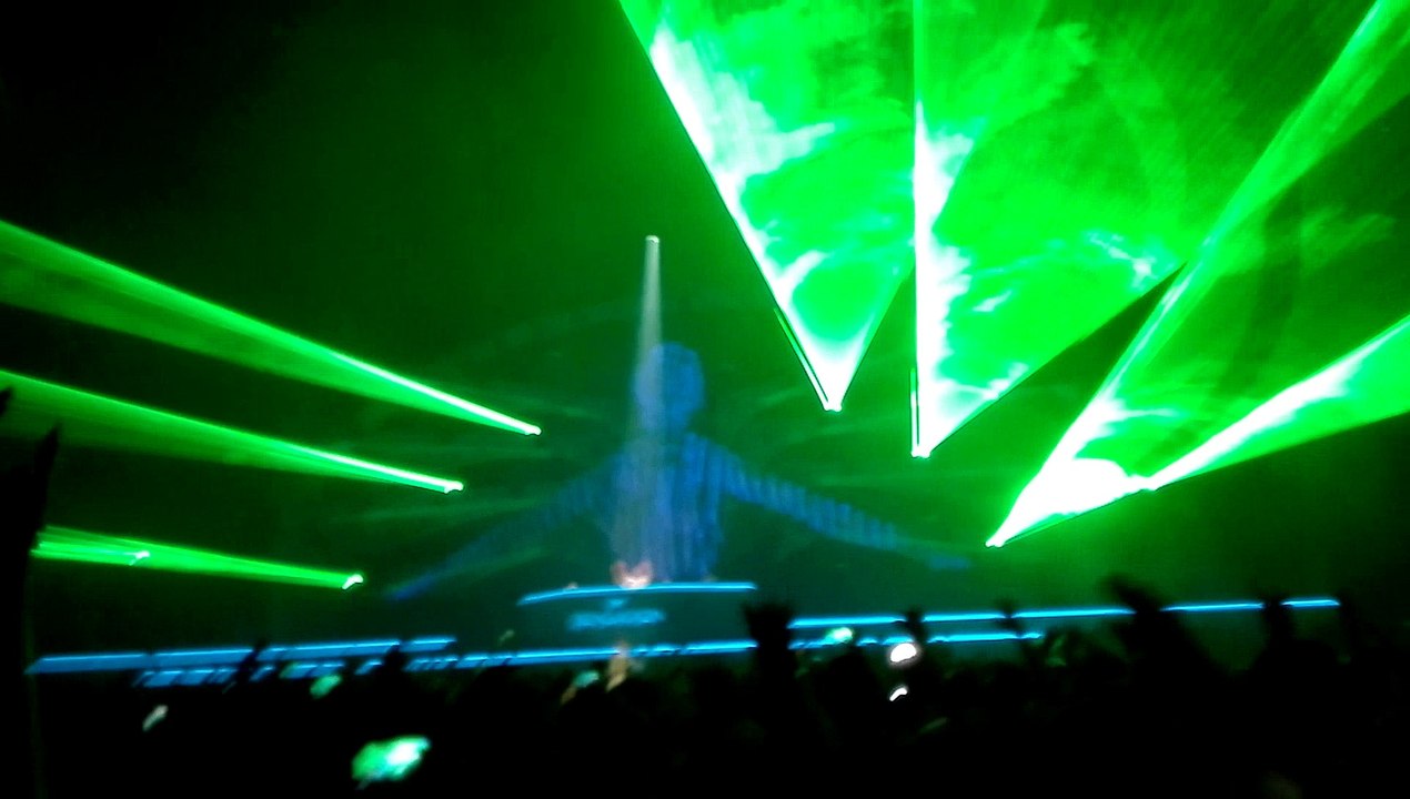 sensation rise - poland party!
