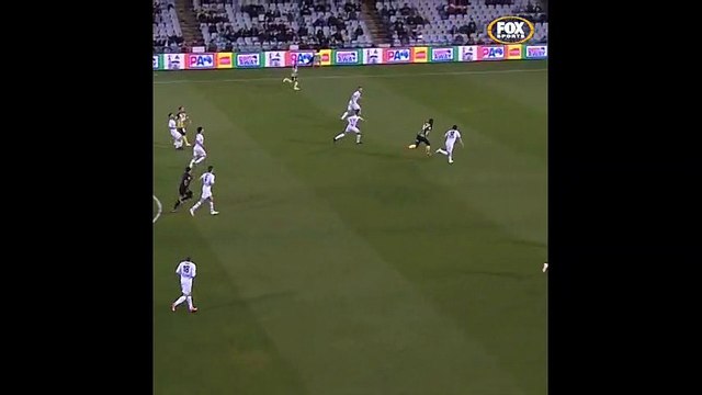 Le premier doublé dans la carrière de footballeur d'Usain Bolt