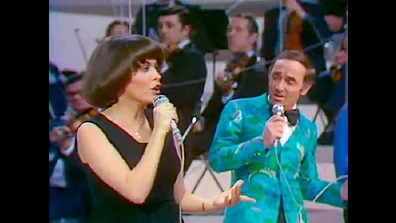 Mireille Mathieu & Charles Aznavour - Celui Que J'Aime