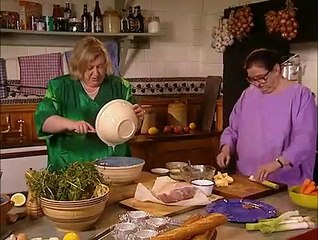 Two Fat Ladies S04E03 Timber!