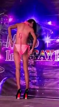 Un défilé totalement WTF d'un candidat pendant le concours Miss InterGAYlactic 2018