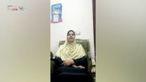معلمة مصابة بشلل أحبال صوتية تشكو إجبارها على تدريس لغة عربية