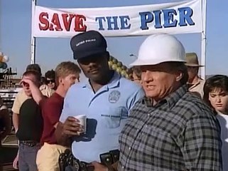 Baywatch S01E13 Armored Car