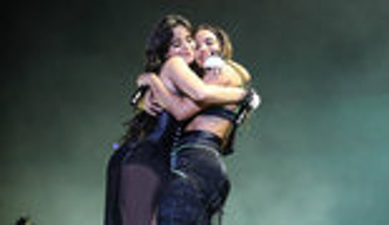 Anitta Comes Out While Camila Cabello Performs 'Paradinha' in Brazil | Billboard News