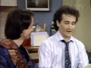 Perfect Strangers S5 E12 - Everybody In The Pool