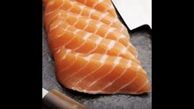 ¿Cómo cortar pescado para hacer sashimi?