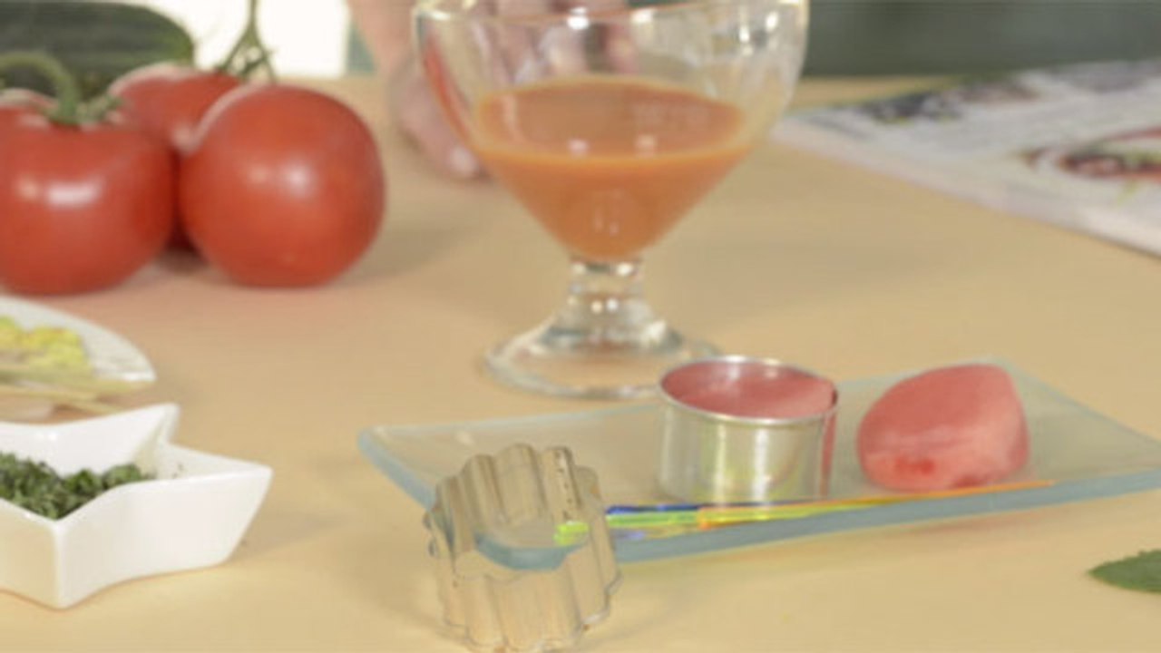 Gazpacho con piruleta de sandía