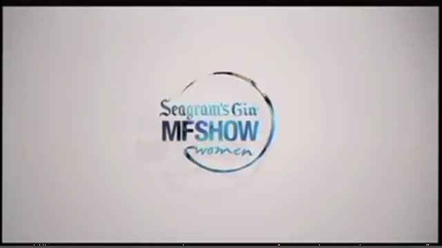 La blogger Con dos tacones en el desfile de Lemoniez