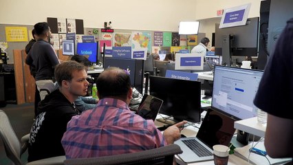 Elections: Facebook dévoile sa "War Room" anti-manipulations