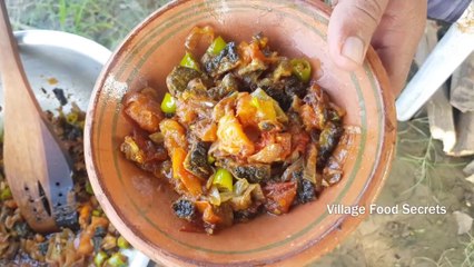 Karela Recipe - Karele ki Sabzi Recipe by Mubashir Saddique - Village Food Secrets