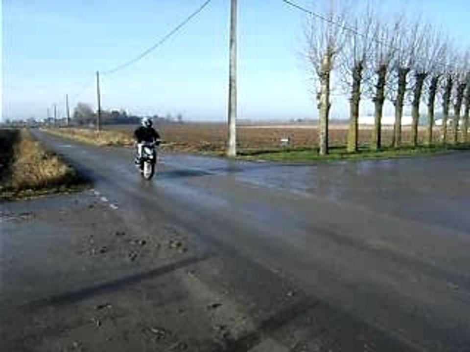 Photo 001