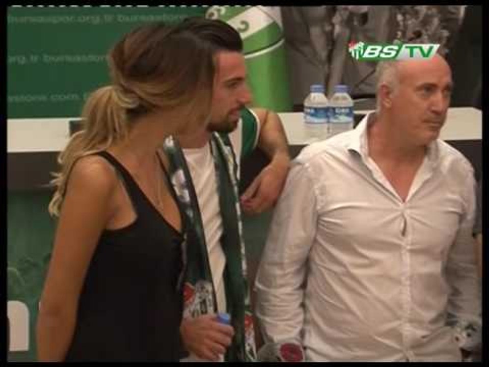 Cuenca ve Ailesi Çok Mutlu (10.08.2015)
