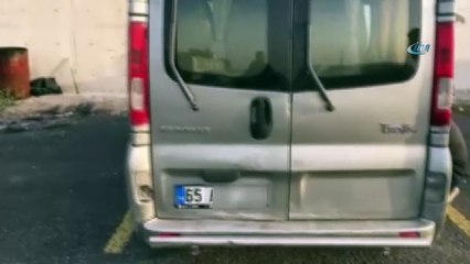 Van’da kaçak sigara ve çay operasyonu