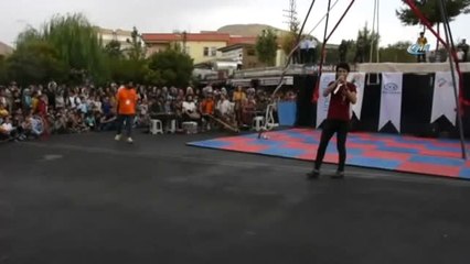 Terör Mağduru Çocuklar İlk Kez Sirk Gösterisi İzledi