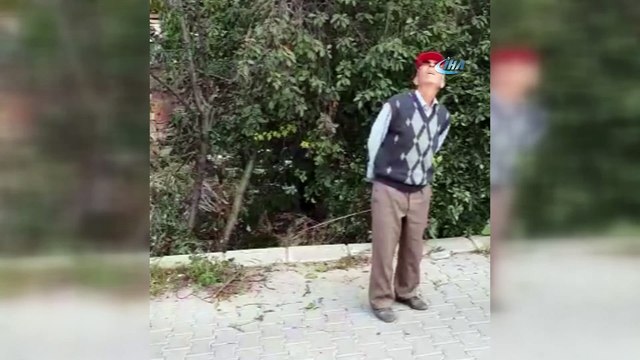 İlk kez drone gören yaşlı adamın şaşkınlığı kamerada