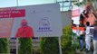 पेट्रोल-डीजल के बढ़ते दामों के विरोध में कांग्रेसियों ने PM मोदी के पोस्टर पर पोती कालिख