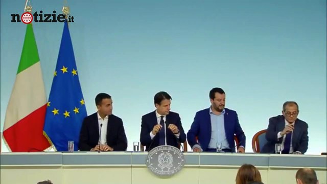 Come funziona il reddito di cittadinanza e chi ne ha diritto | Notizie.it