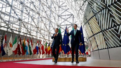 Theresa May urges EU not to let Irish border issue 'derail' Brexit deal