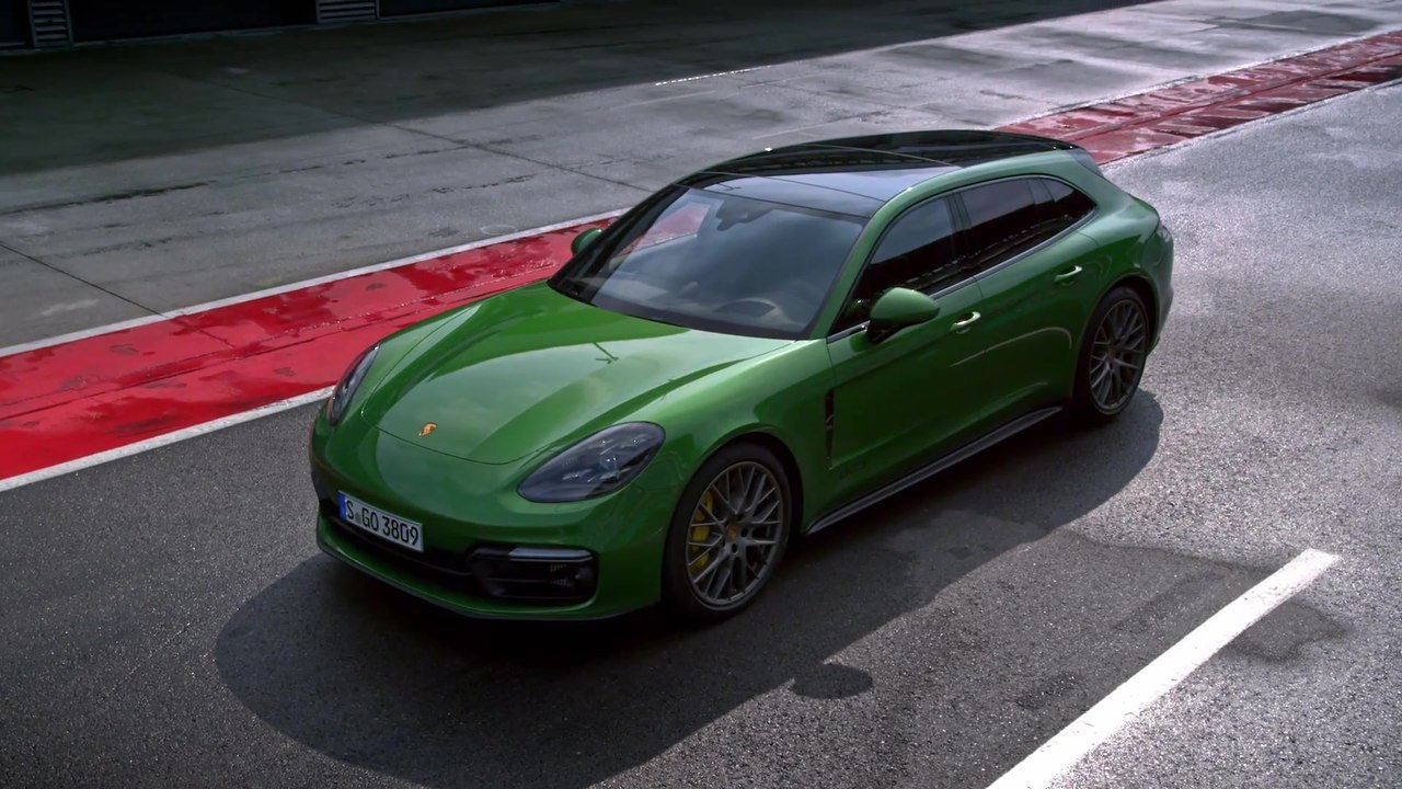 Porsche Panamera GTS Sport Turismo - Sport Design-Paket und schwarze Akzente