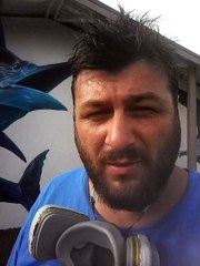 "Je pratique le street-art à Tahiti depuis 2004."