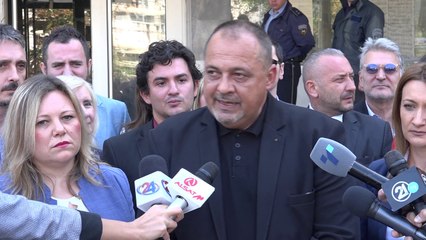 Dramë në gjykatë, zbulohet gabimisht fytyra e dëshmitarit të mbrojtur