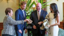 Enrique y Meghan reciben regalos para el bebé en Australia